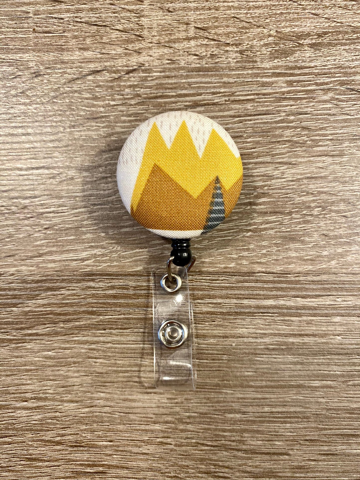 Mountain Scene Retractable Badge Reel