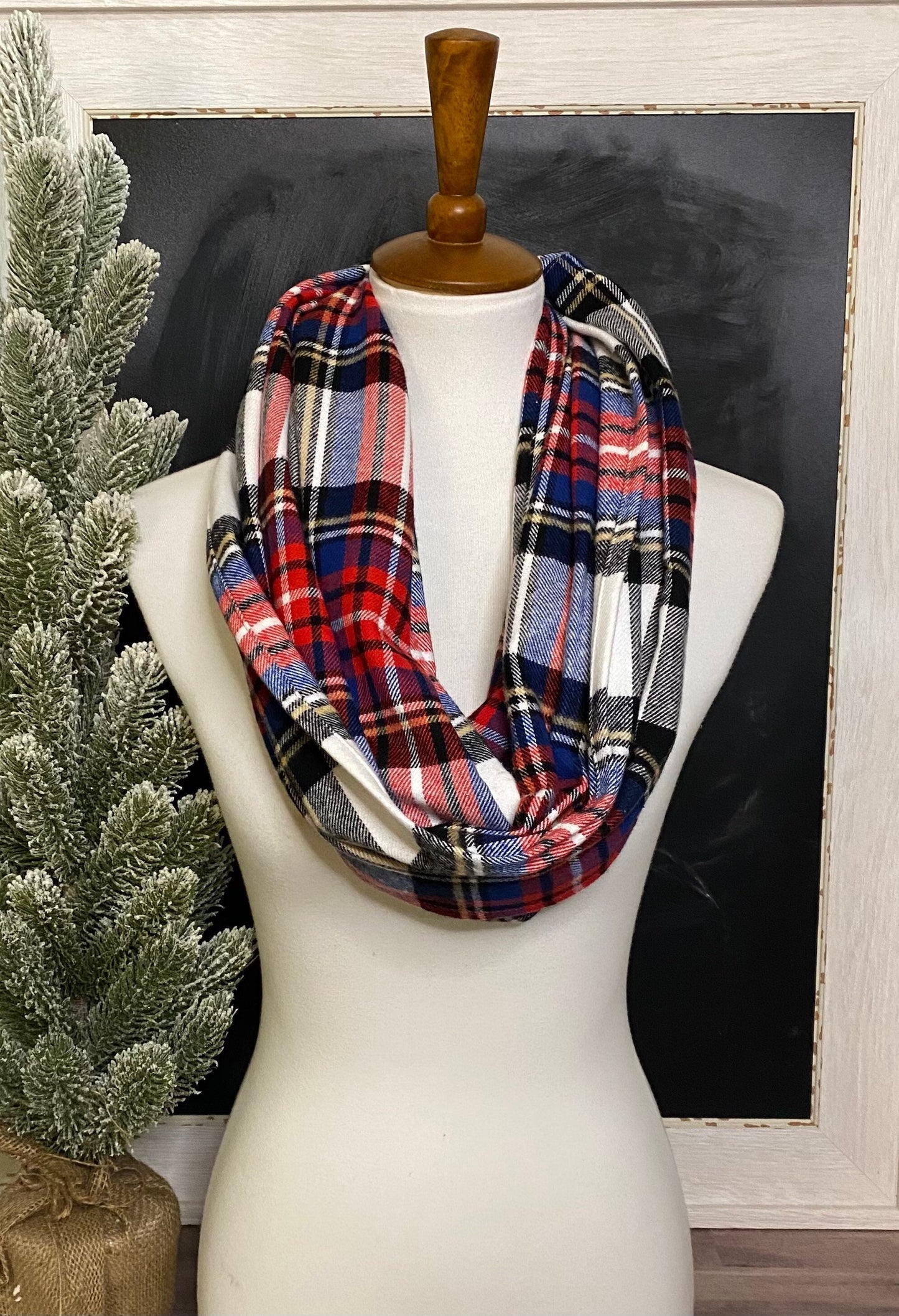 Crisp Winter Infinity Scarf, infinity scarf, winter scarf, plaid scarf, holiday gift, gift for mom, unisex gift