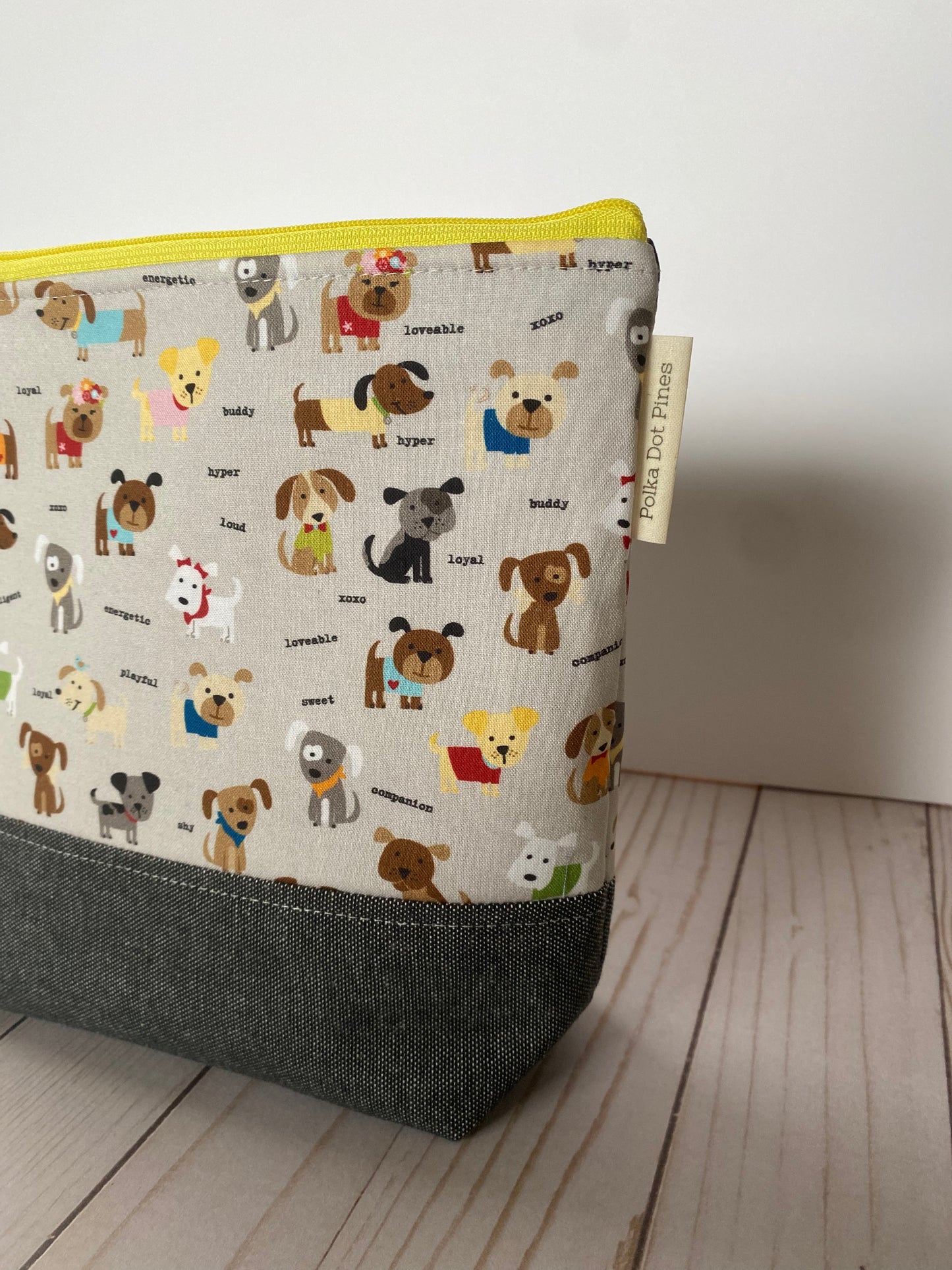 Puppy Large Zippered Bag